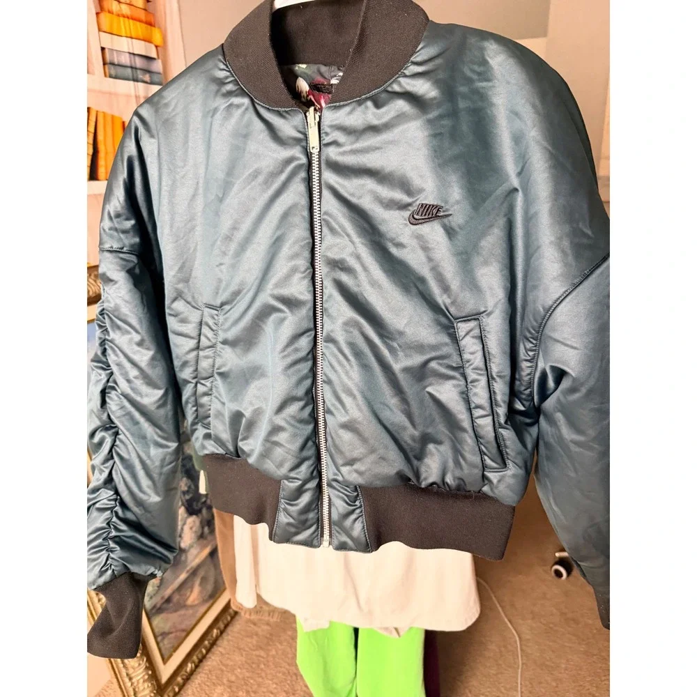 Nike Tech Pack Reversible Floral Bomber Jacket Size L